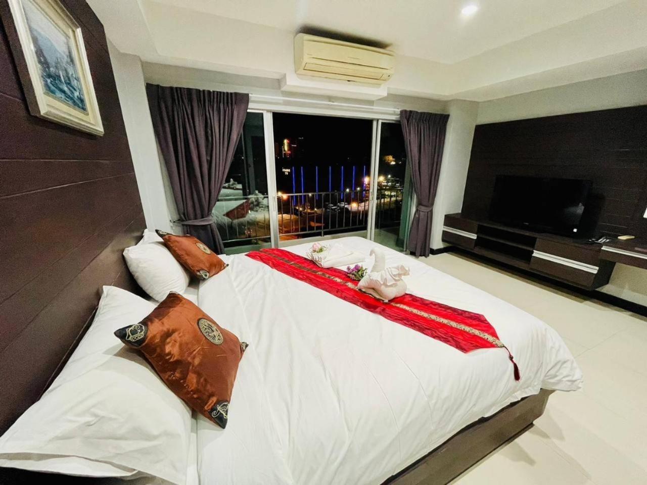 Valhalla Pattaya Hotel Jomtien Beach Dış mekan fotoğraf